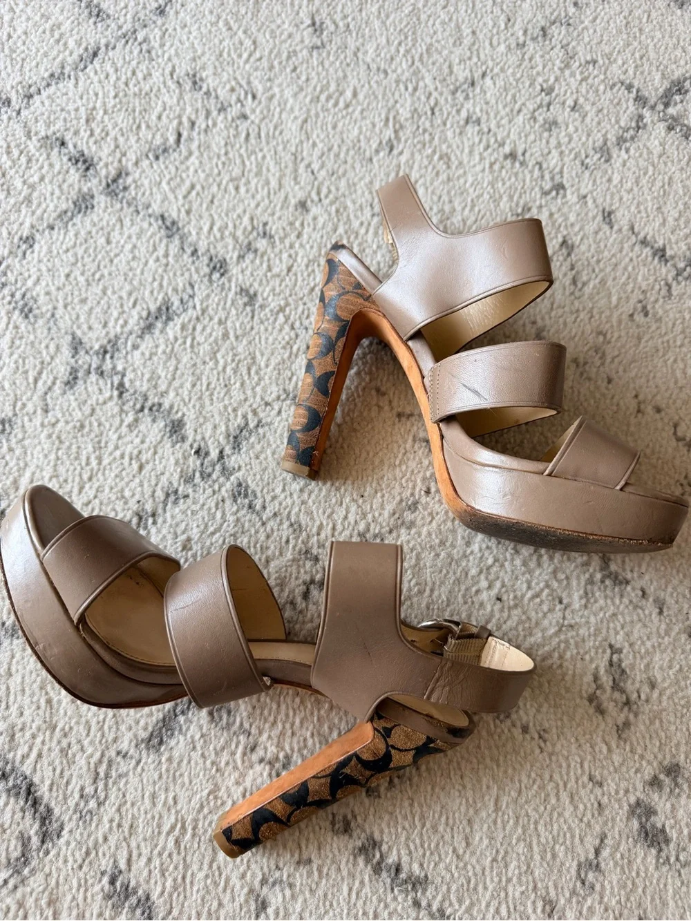 Coach Leather Platform Sandal Heels | Signature Heel | Size 6.5